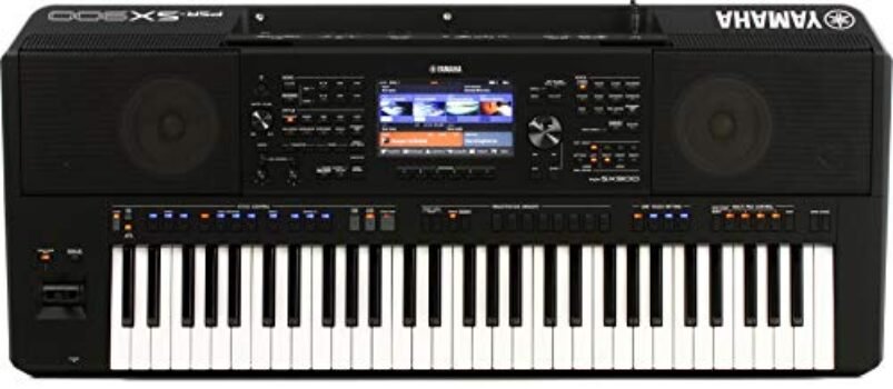 Yamaha PSRSX900 Arranger Workstation keyboard